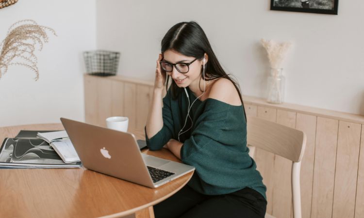 Descubre todo lo que debes saber antes de estudiar en grupo esneca formación
