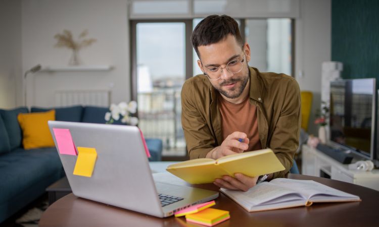 Cómo gestionar reclamaciones online: guía práctica para autónomos y PYMES